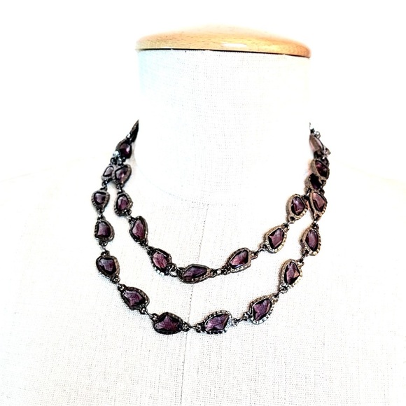 CHICO’s Gray Glass Hammered Gunmetal Silver Long Necklace | NEW​ - Picture 6 of 9